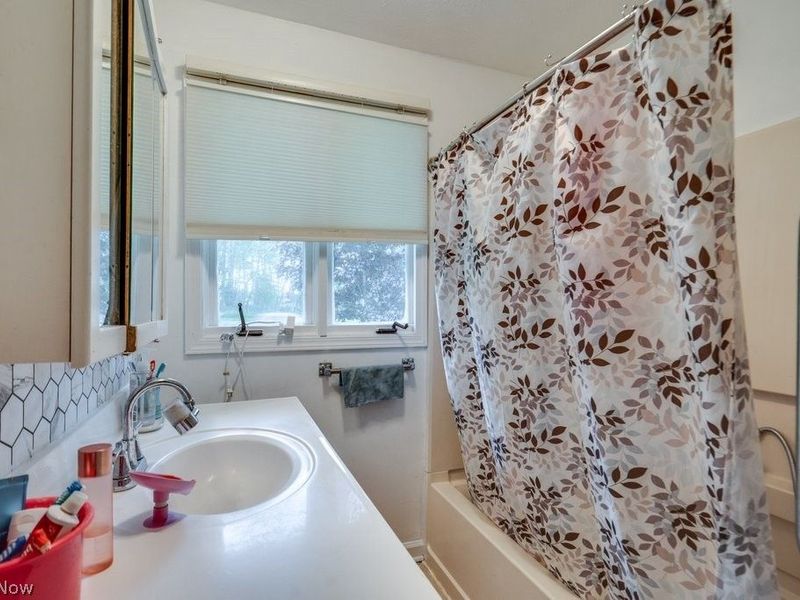 406 Washburn Road, Tallmadge, OH 44278 Photo 13