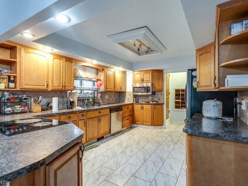 406 Washburn Road, Tallmadge, OH 44278 Photo 21