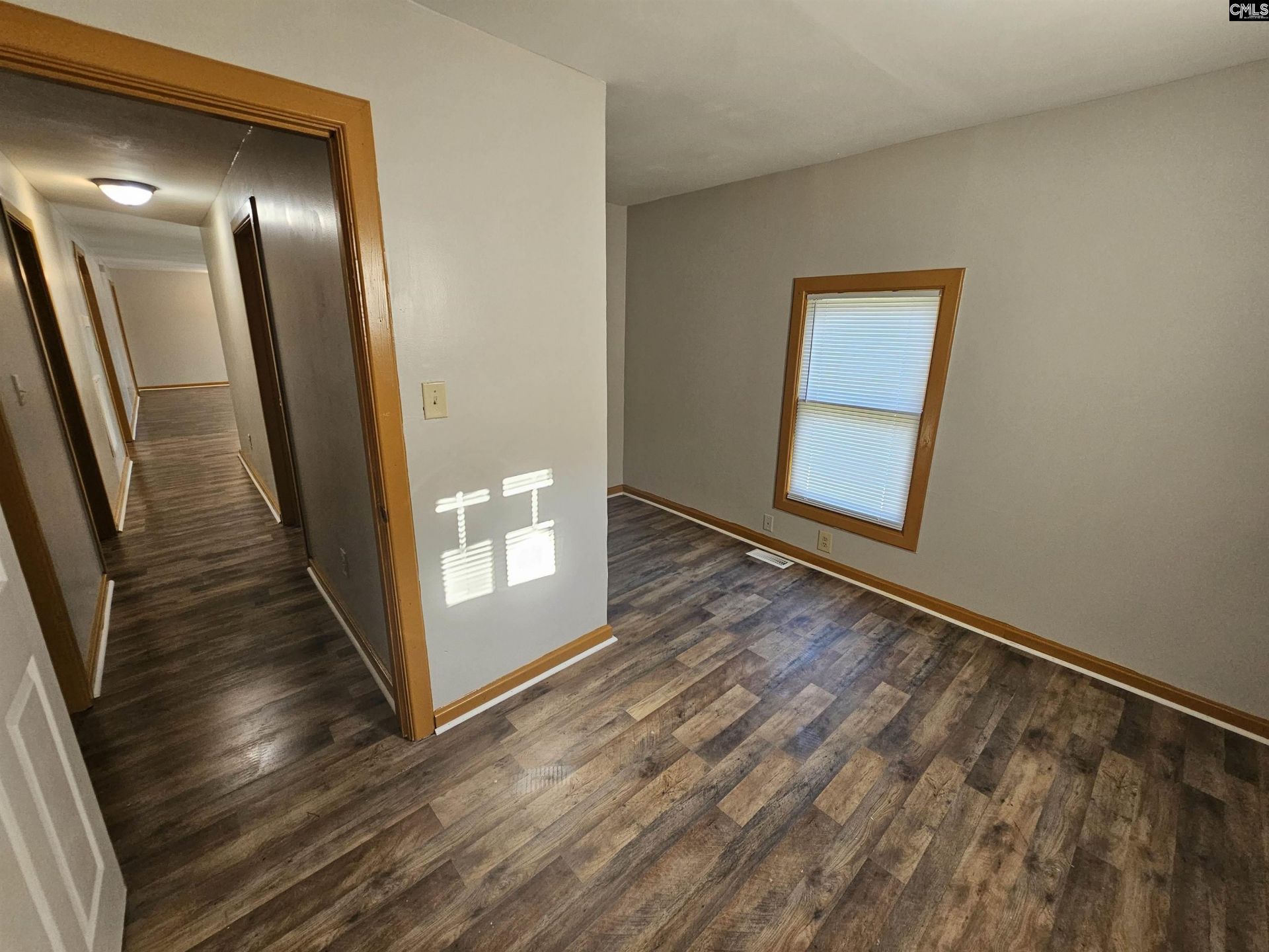 1561 Bradley Road  Photo 25