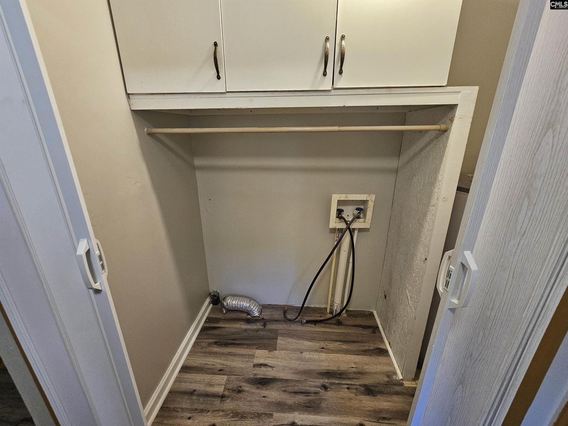 1561 Bradley Road  Photo 27