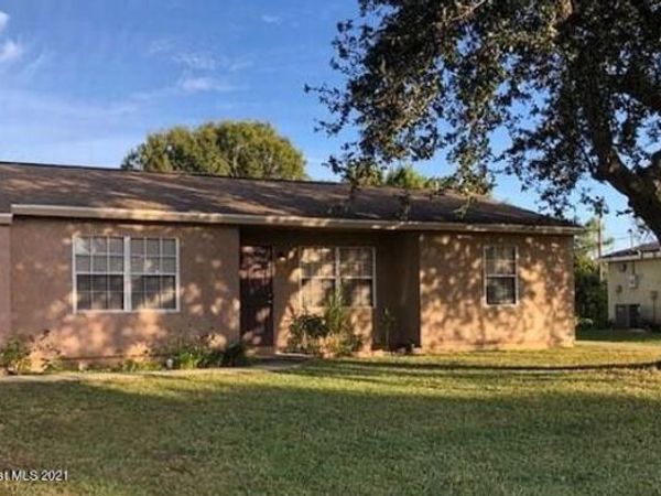 151 Mabry Street , Sebastian, FL 32958