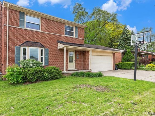 4772 Marian Avenue, Warren, MI 48092
