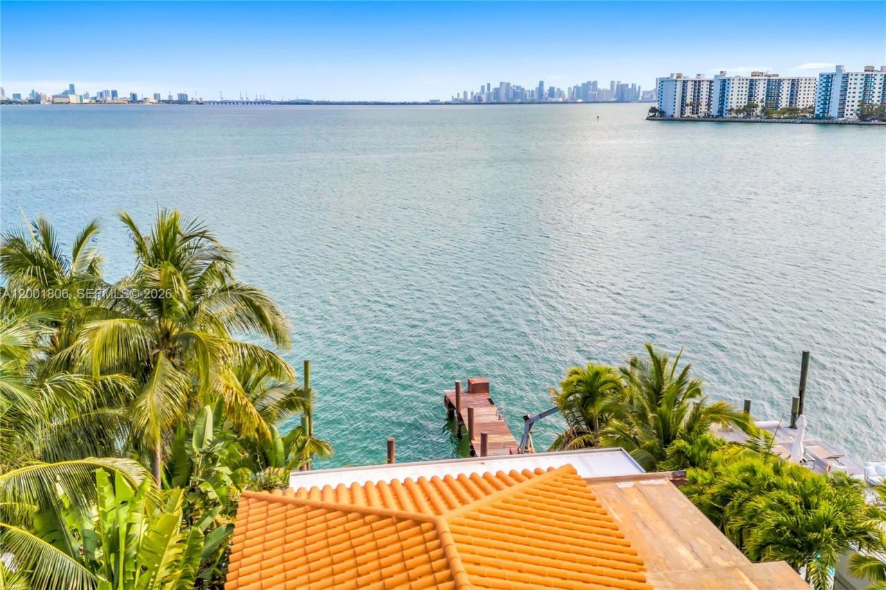 Please Call For Address, Miami Beach, FL 33141 Photo