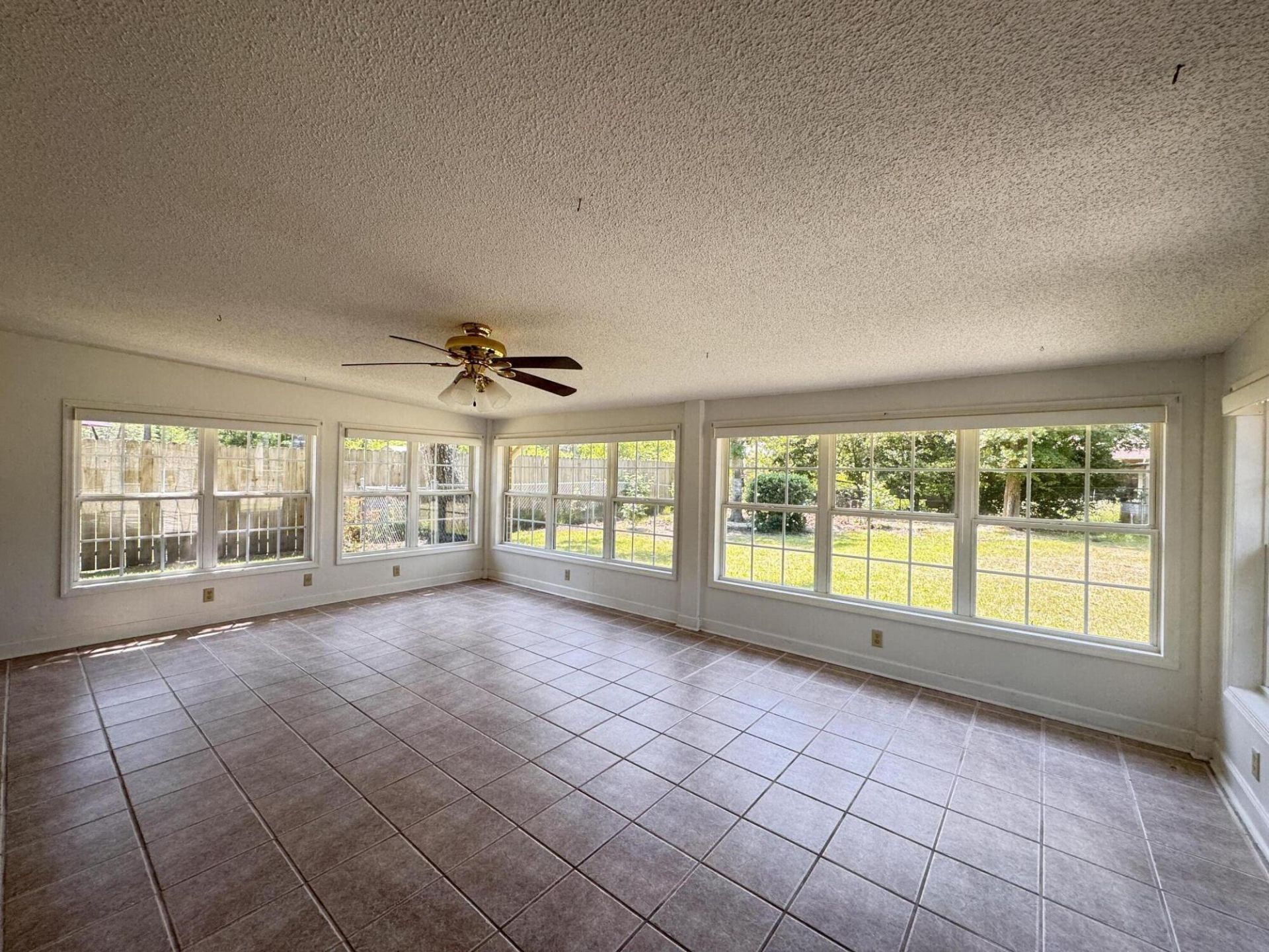 104 Overhill Road Photo 15