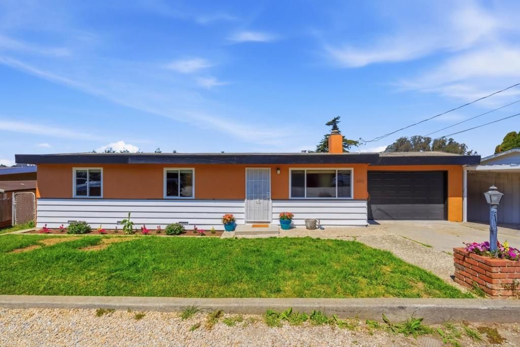 215 Manfre Road, Watsonville, CA 95076 Main Photo