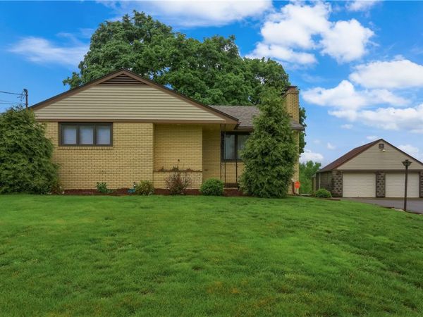 2467 Nicholson Road, Sewickley, PA 15143
