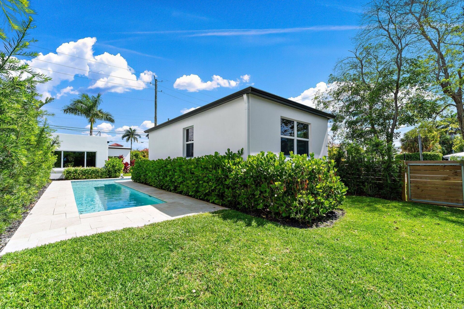 4015 Washington Road, West Palm Beach, FL 33405 Photo