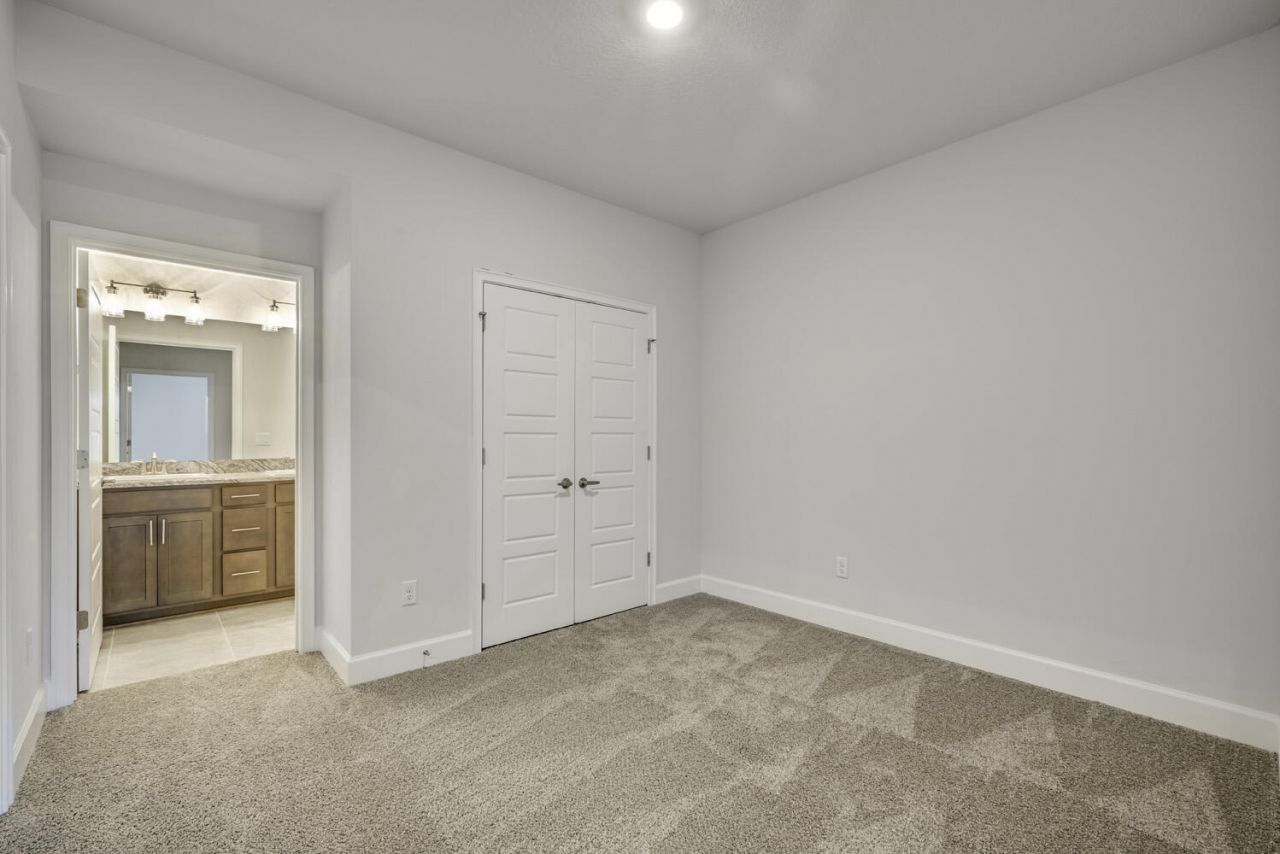8613 Giovanni Avenue, Fort Pierce, FL 34951 Photo