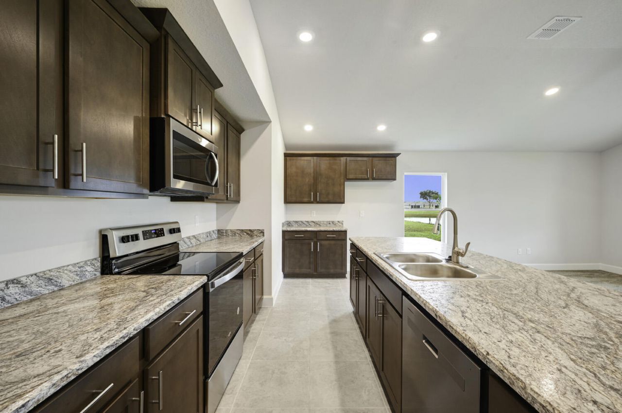 8613 Giovanni Avenue, Fort Pierce, FL 34951 Photo