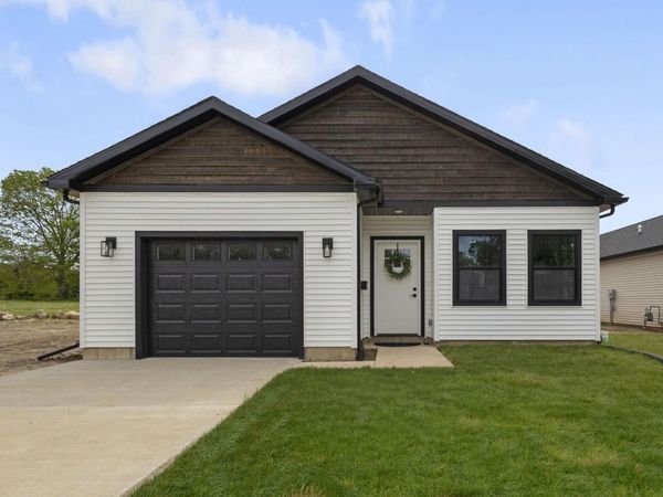 4810 York Drive, South Bend, IN 46614