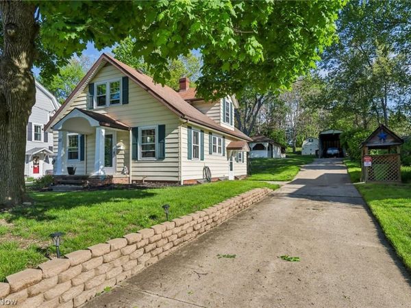 53 Bellevue Street , Rittman, OH 44270