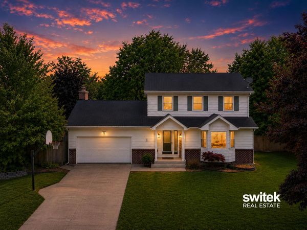 5549 Birchview Drive SE, Kentwood, MI 49508