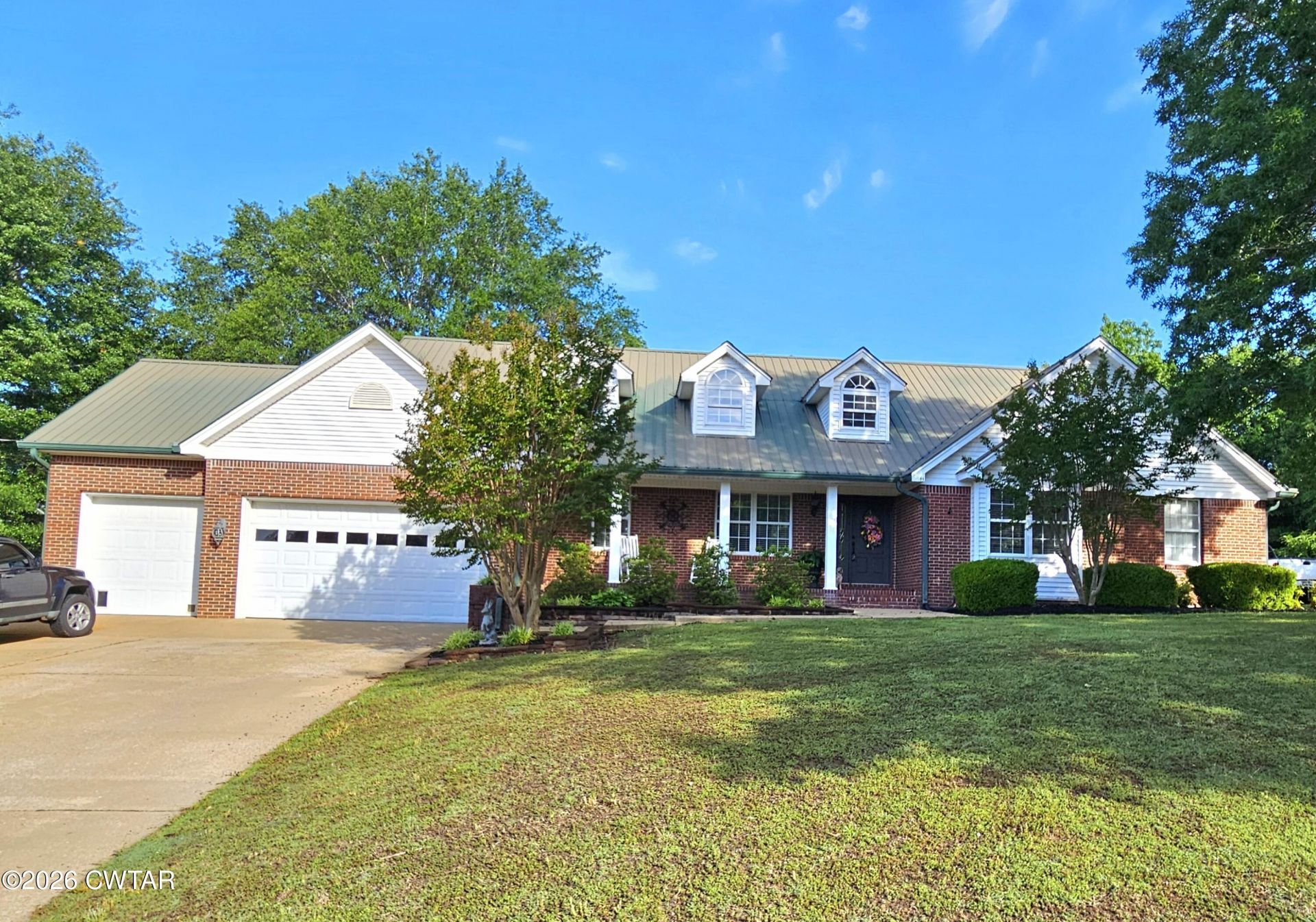 61 Calvin Drive, Jackson, TN 38301 Main Photo