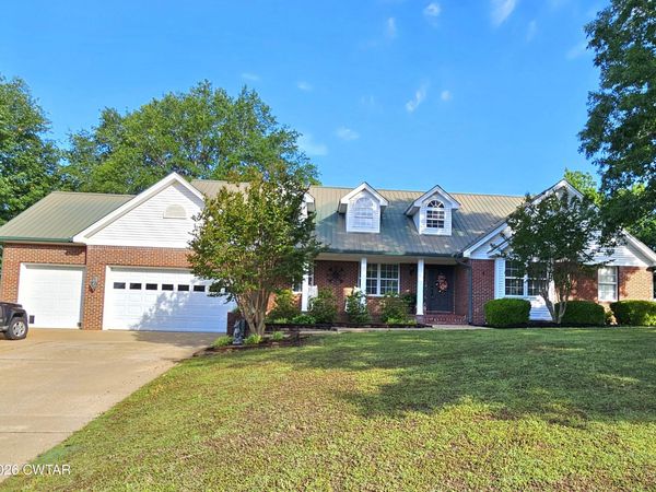 61 Calvin Drive, Jackson, TN 38301