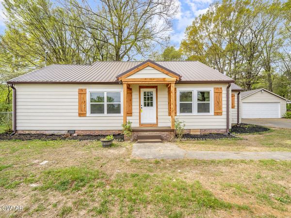402 Harts Bridge Road, Jackson, TN 38301