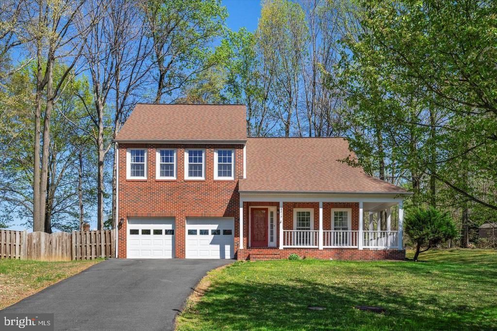 8217 Bayberry Ridge Road , Fairfax Station, VA 22039 Main Photo