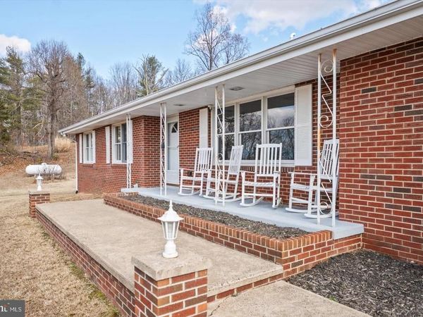 436 CASTLETON ROAD , CASTLETON, VA 22716