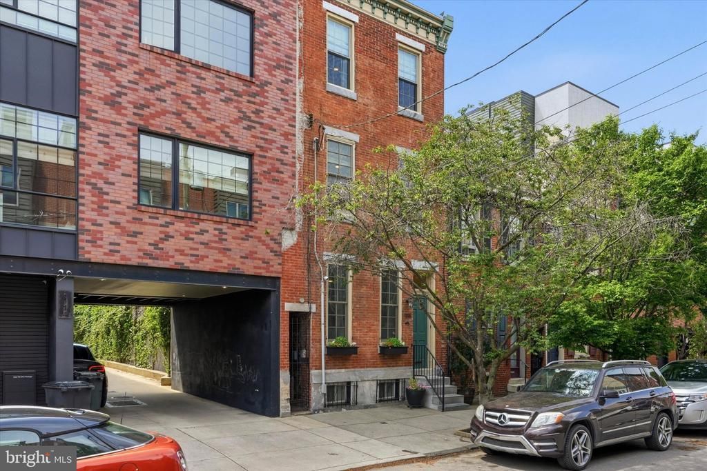 1118 Shackamaxon Street , Philadelphia, PA 19125 Main Photo