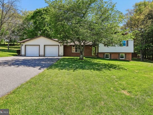 1107 KING ARTHUR COURT, SYKESVILLE, MD 21784