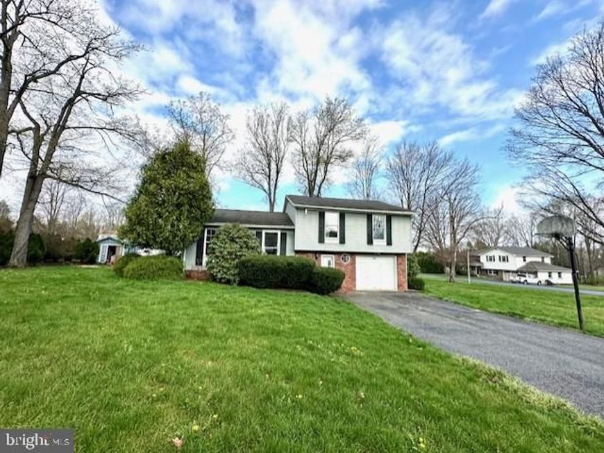 244 Kelly Drive, Windber, PA 15963 Main Photo