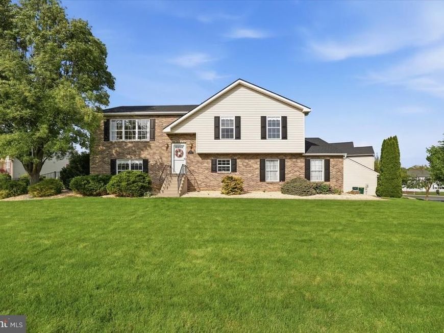 130 Debbie Lane , Easton, PA 18045 Main Photo