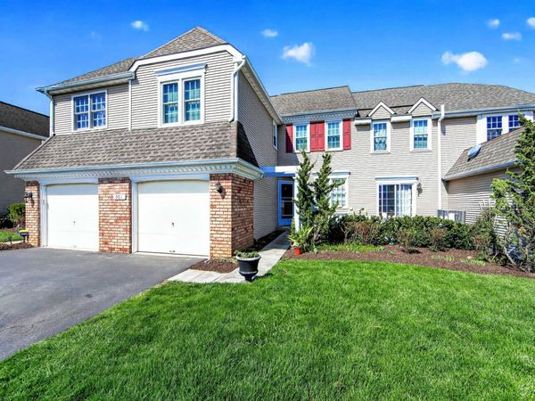 901 SAMANTHA CIRCLE , CHESTER SPRINGS, PA 19425