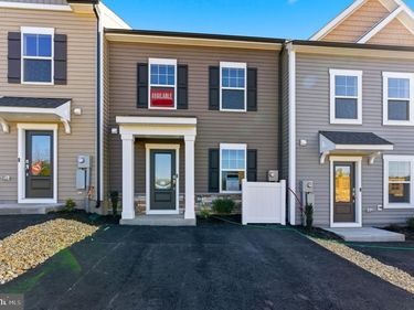 161 BOSQUE COURT , MARTINSBURG, WV 25404