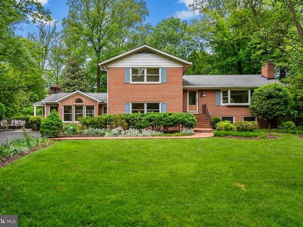 4908 BRADFORD DRIVE , ANNANDALE, VA 22003