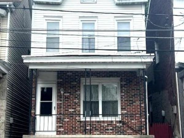 222 DOCK STREET , SCHUYLKILL HAVEN, PA 17972