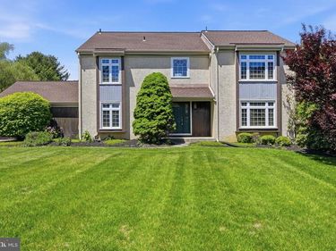 1 GLEN MEADOW DRIVE, GLEN MILLS, PA 19342