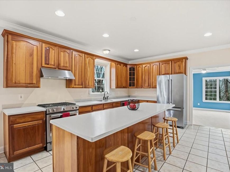 1000 Solomon Frazier , Saint Leonard, MD 20685 Main Photo