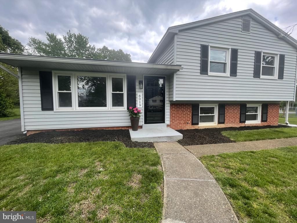 8019 Beckner Ct Beckner Court, Alexandria, VA 22309 Main Photo