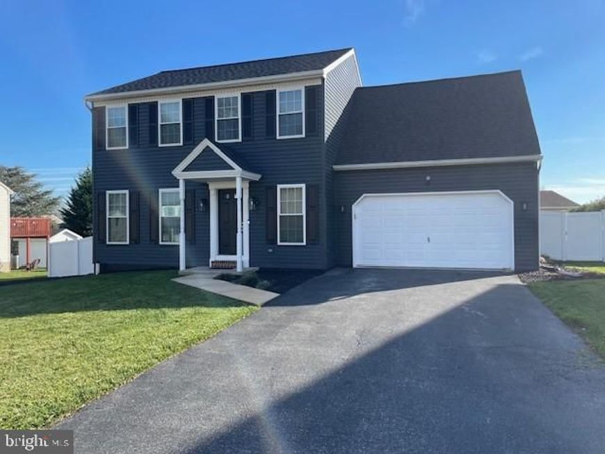 126 Meadow Hill Drive, York, PA 17402 Main Photo