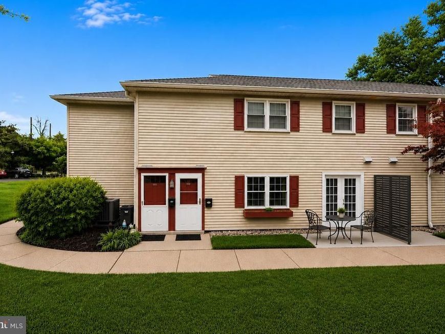 112 Yardley Commons, Yardley, PA 19067 Main Photo