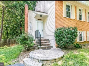 10050 WOOD SORRELS LANE, BURKE, VA 22015