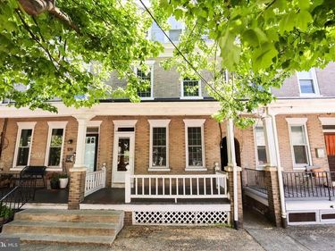111 PEARL STREET, LANCASTER, PA 17603