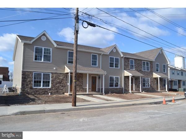 16 BELMONT AVENUE , UNIT 2, QUAKERTOWN, PA 18951