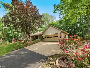 7370 WASHINGTON DRIVE , KING GEORGE, VA 22485