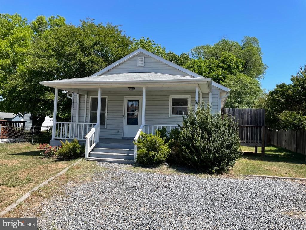 209 East Chatham Street , Fredericksburg, VA 22405 Main Photo