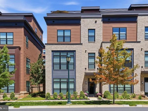 3913 CRANES BILL COURT , ROCKVILLE, MD 20852