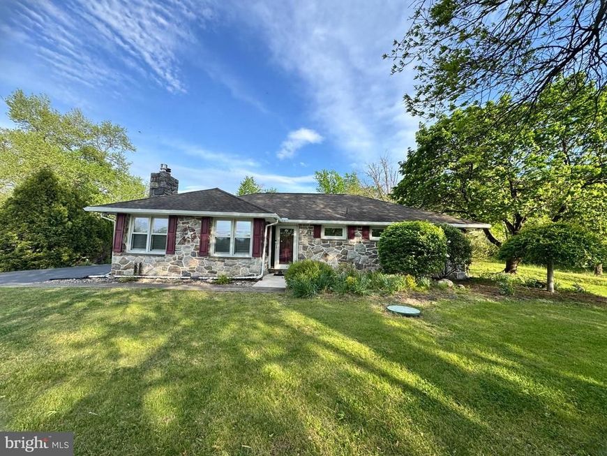 2072 Yarnall Road, Pottstown, PA 19464 Main Photo