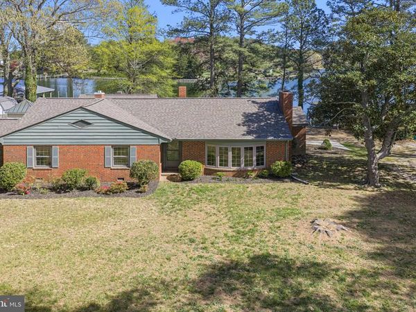 137 PINE DRIVE, REEDVILLE, VA 22539