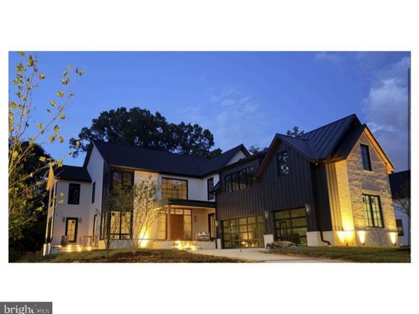 8646 MCHENRY, VIENNA, VA 22180