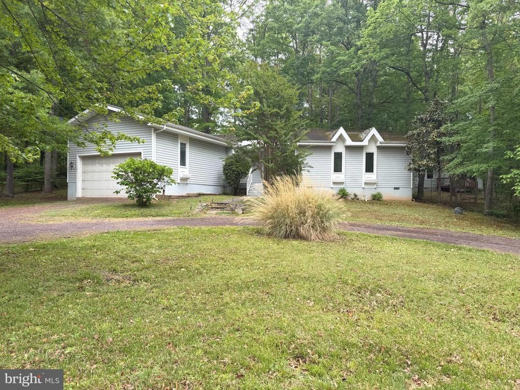 1309 Lakeview Parkway, Locust Grove, VA 22508 Main Photo