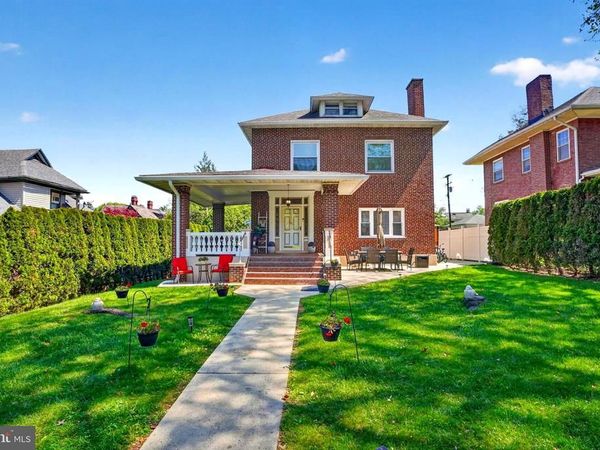 519 CARSONIA AVENUE, READING, PA 19606