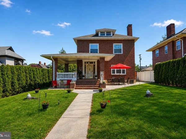 519 CARSONIA AVENUE, READING, PA 19606