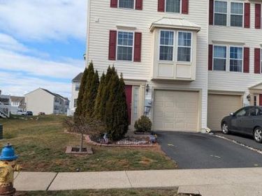 3207 ORCHARD VIEW ROAD, READING, PA 19606