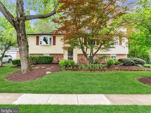 1105 CLARKE STREET , HERNDON, VA 20170