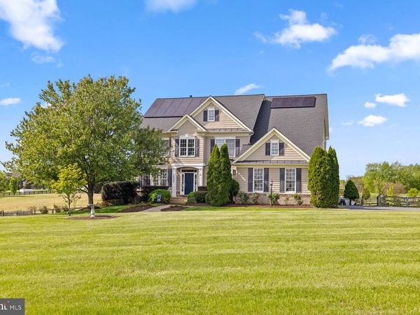 38547 PIGGOTT BOTTOM ROAD, HAMILTON, VA 20158