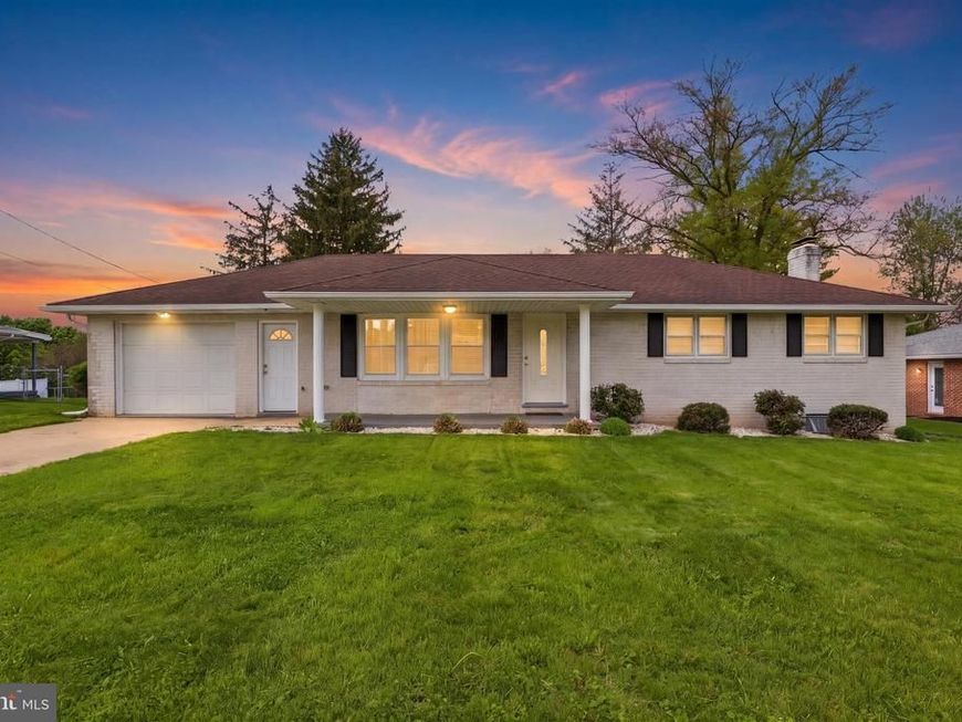 2330 Redwood Road, York, PA 17408 Main Photo